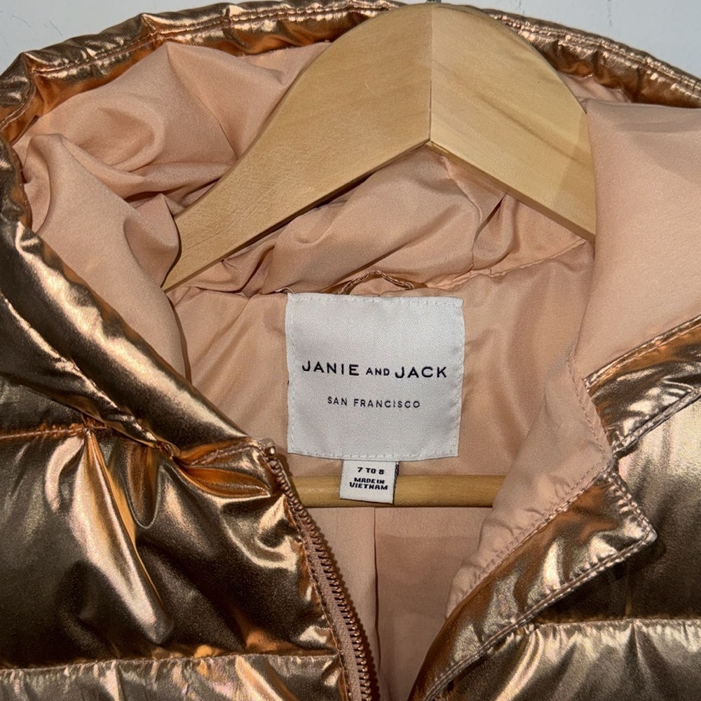 Janie & Jack vest Rose Gold Puffer with Hood 7 8 yrs old pockets cozy - Picture 2 of 4